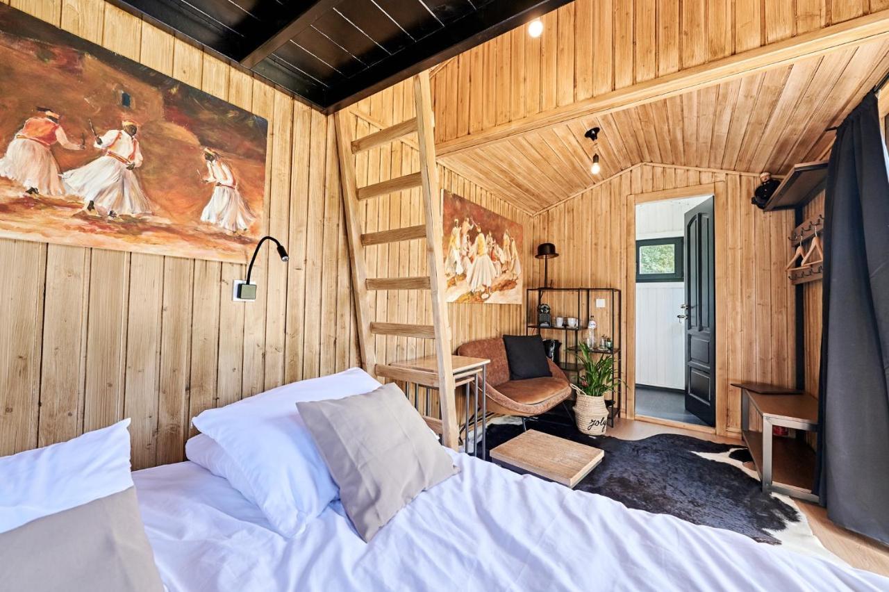 Готель Joly Tiny House Оверейсе Екстер'єр фото
